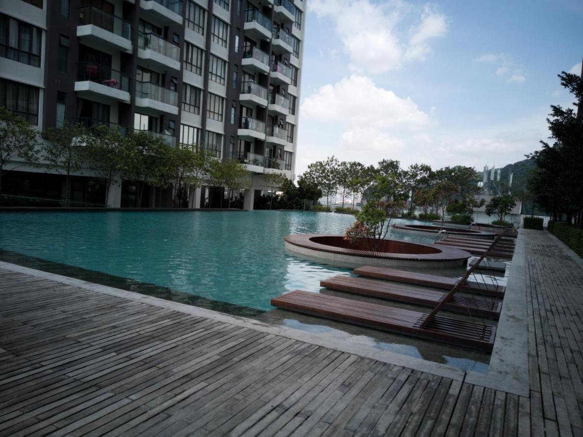 Urban 360 Rara Apartment Batu Caves
